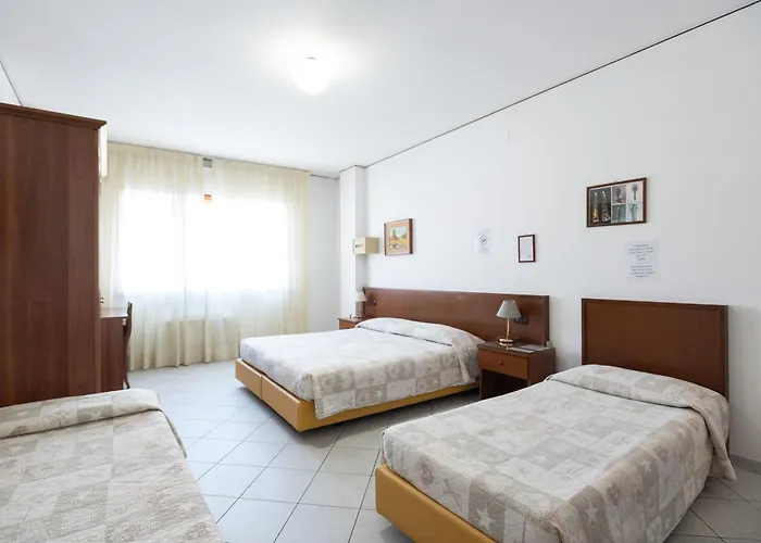 Venca' Ξενοδοχείο *