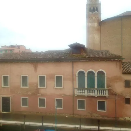 Hotel Venca' *